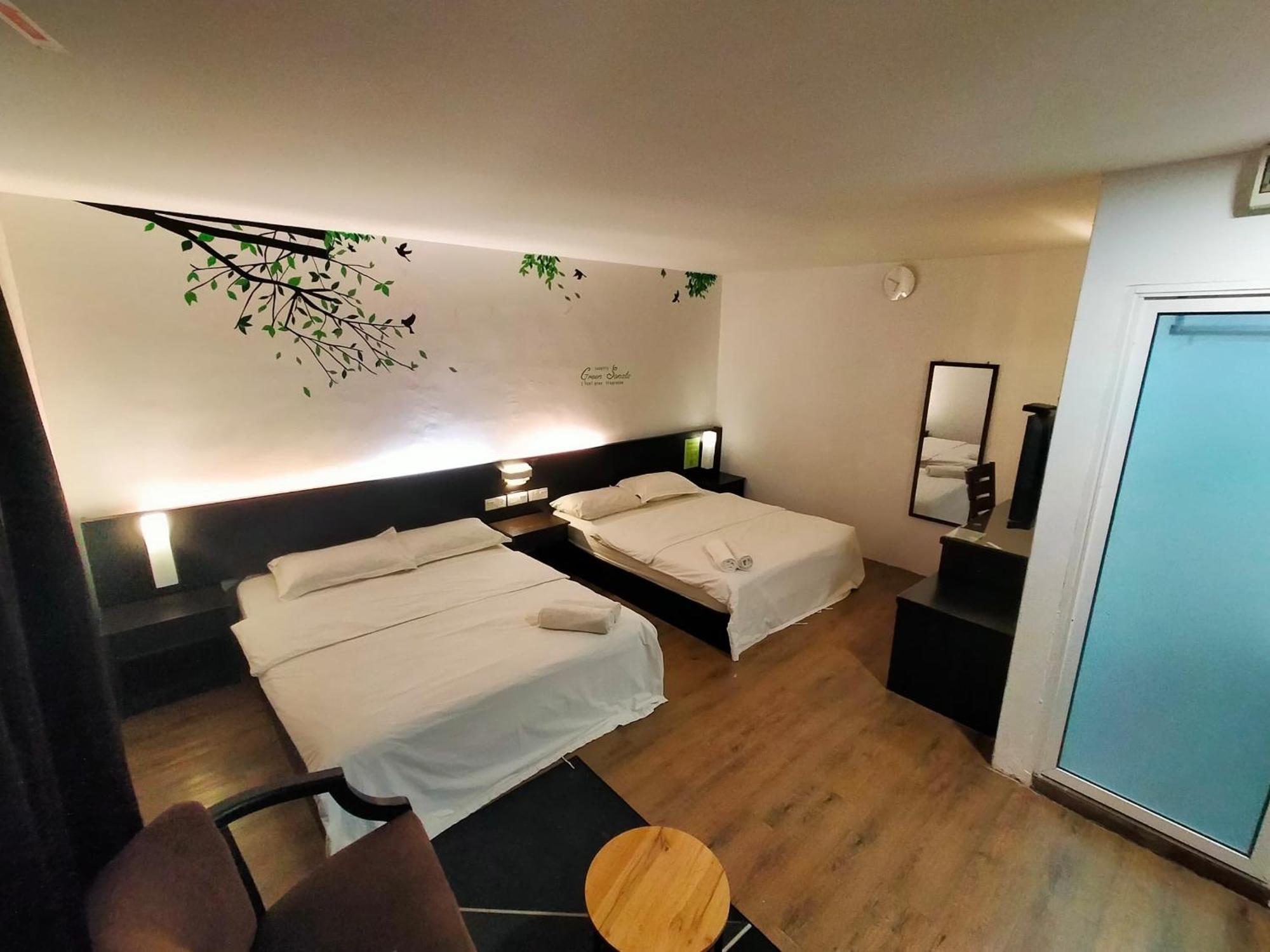 The Grace Hotel Muar Extérieur photo